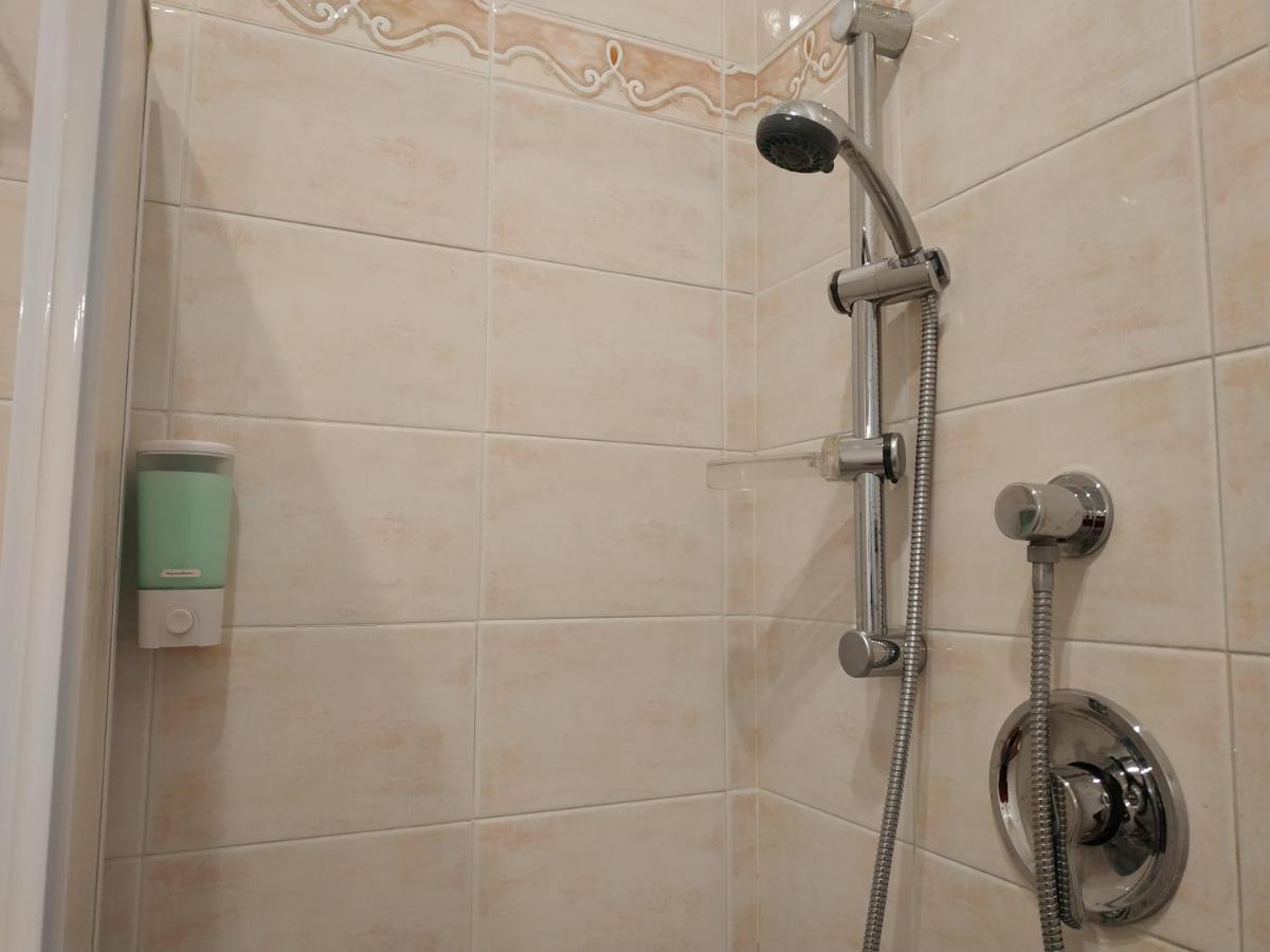 B&B Claudia A Monteverde ローマ エクステリア 写真